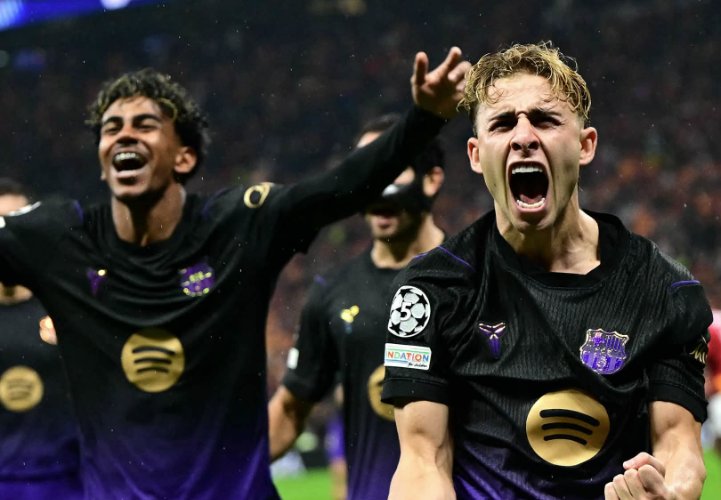 Barcelona overturns Galatasaray’s lead to win 4-1 and move top