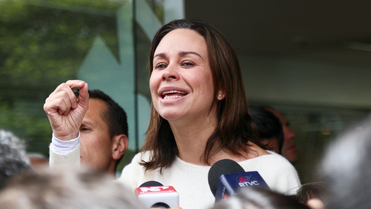Viuda de Miguel Uribe revela alerta previa sobre ocho hombres y exige respuestas