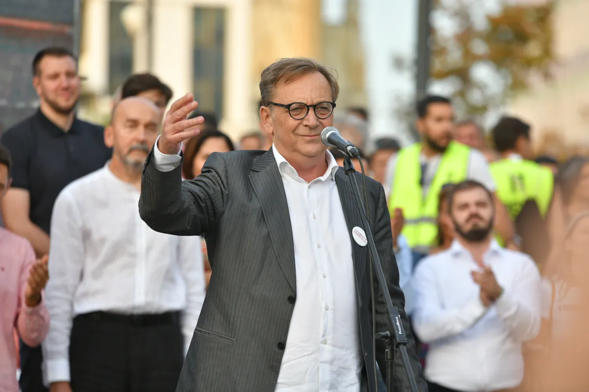 Zašto je RTS zbog Tihomira Stanića odložio seriju „Pupin“?