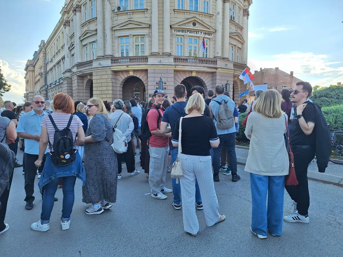 Univerzitet u Nišu odbio Fakultet srpskih studija: Studenti slave pobedu