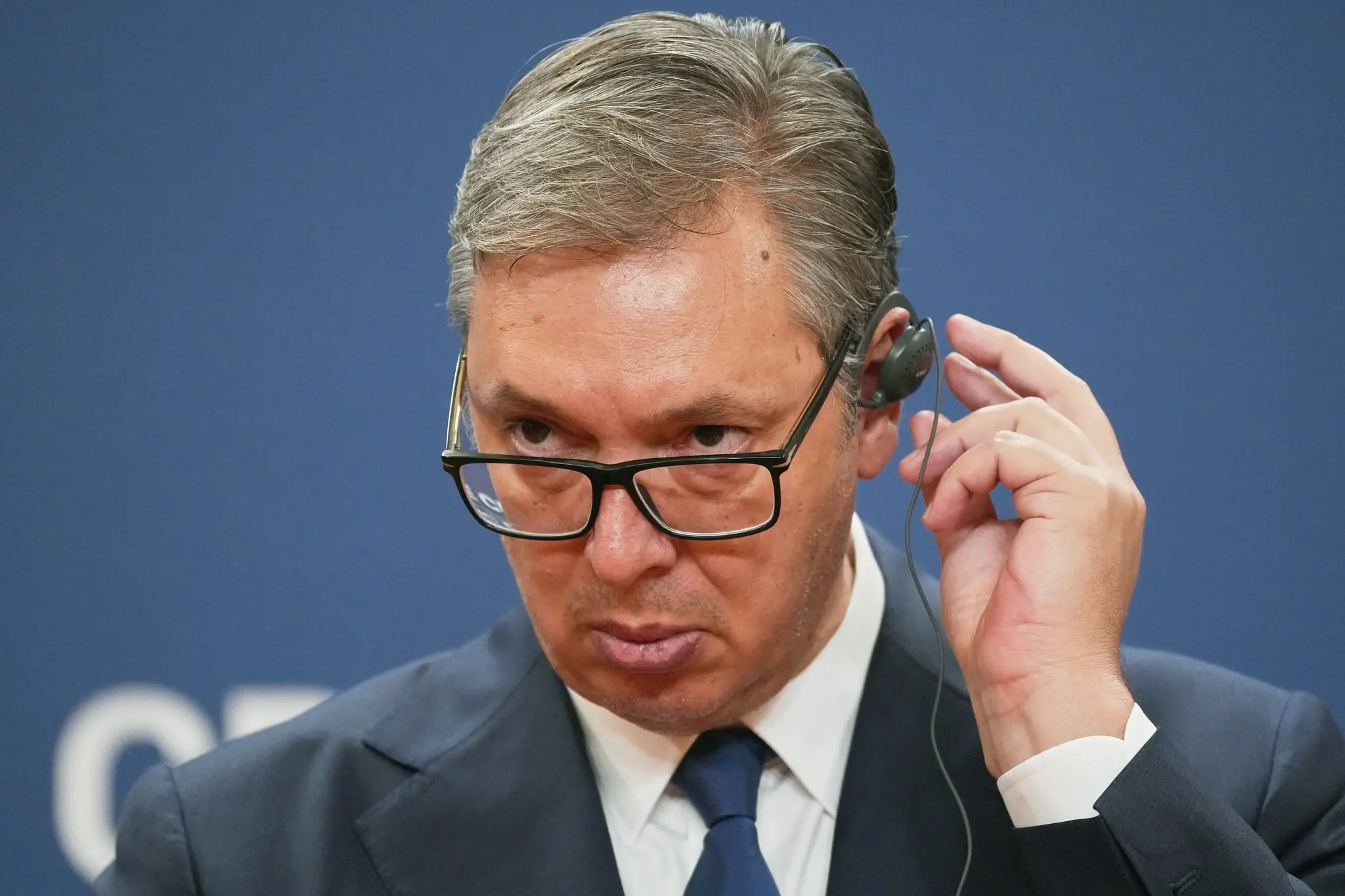High Voter Turnout Signals Potential End for Vučić Amid Allegations of Election Irregularities