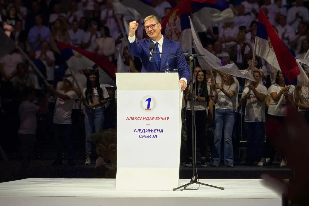 Vučić najavio „Vladu na točkovima“: Ovaj plan menja broj ministara